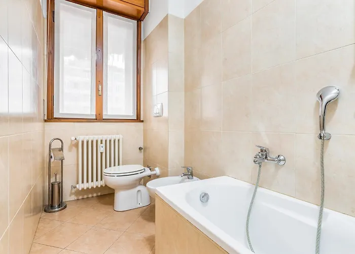 - Brand New 4 Pax Life & The Giulio Cesare 5 Apartman Milánó