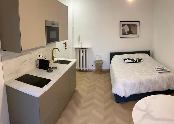 Life 23 Apartament *