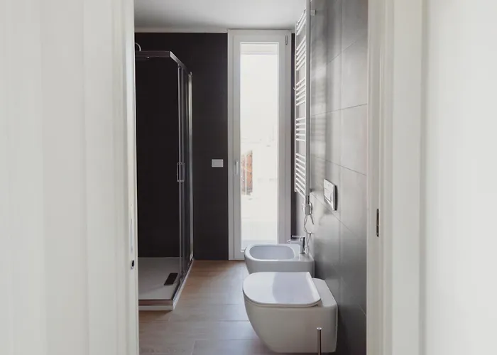 Gohost - Modern And Bright With Terrace And Balcony Daire *