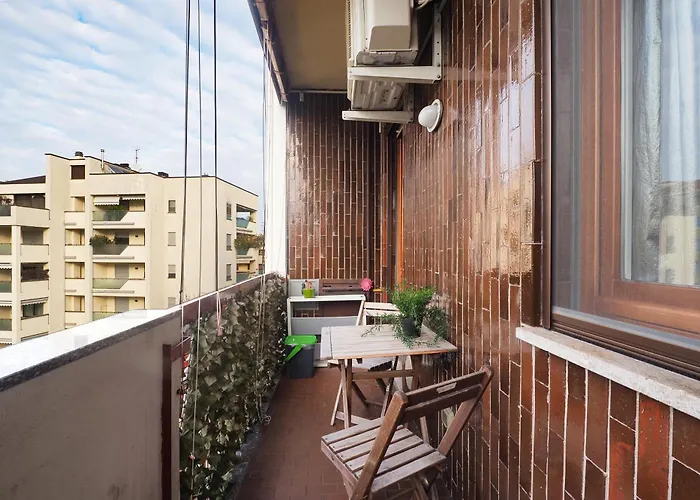 Primopiano - Ronchi Apartman *