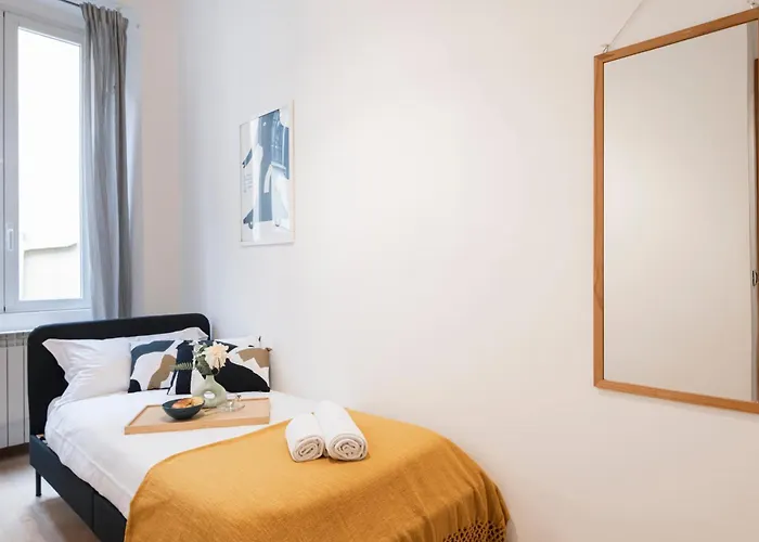 Apartman Easylife - - Lecco 5 P3 - Porta Venezia