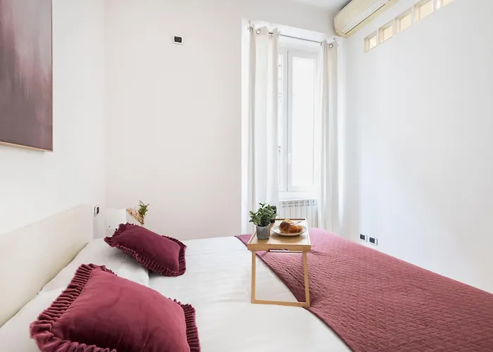 Apartman Easylife - - Lecco 5 P3 - Porta Venezia *