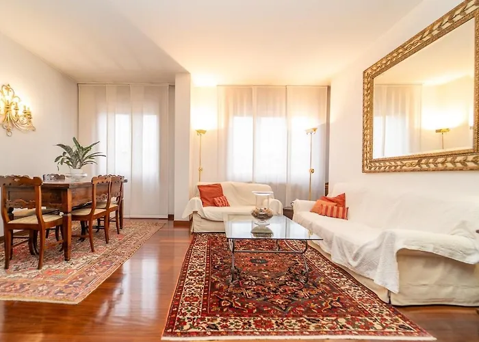 Apartament Citylife - 5 Min Sansiro Con Garage Mediolan
