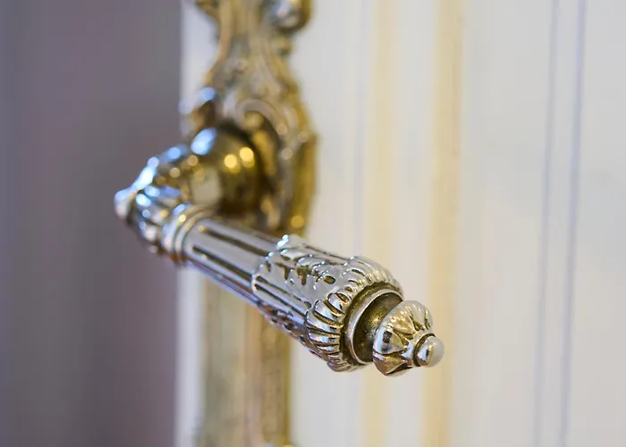 Elegante Quadrilocale Conciliazione - Mirable Pm Apartamento Milão