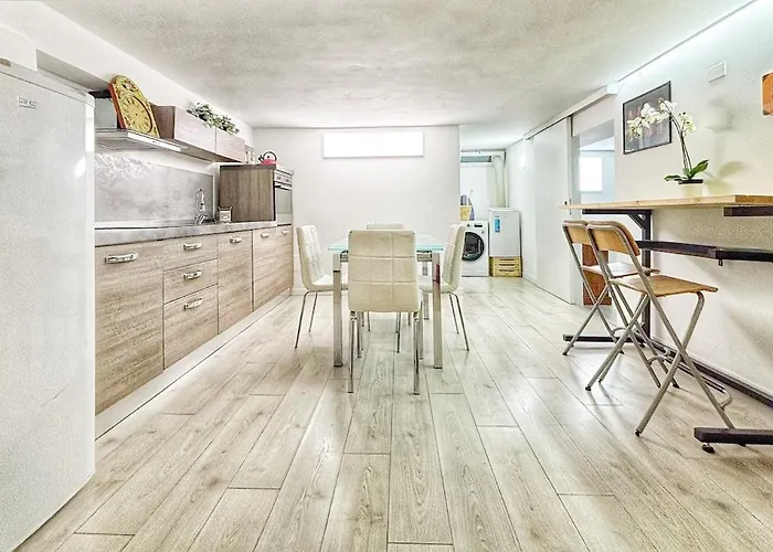 Apartamento Cozy Basement Navigli Milán