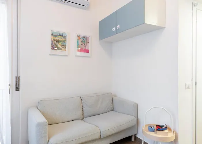 Lomellina 13 * Milán