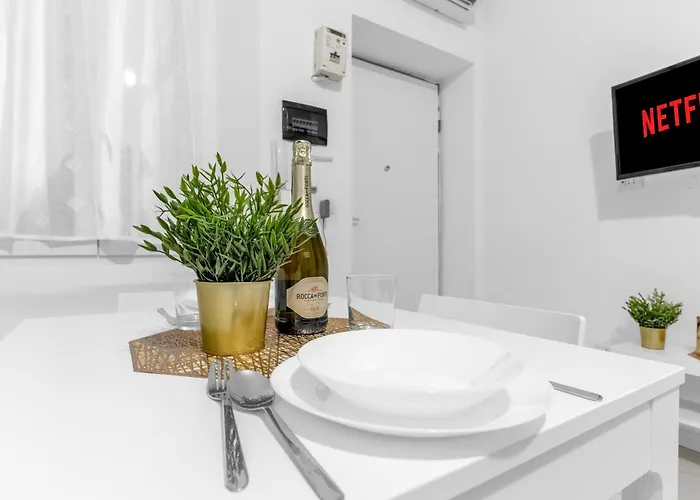 Appartamento Arq16 - Duomo-loreto - - Modern