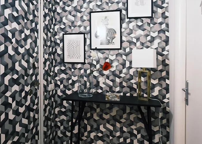 Comecasa Beautiful Santa Sofia アパート *