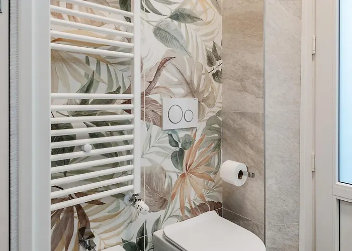 Stayeasy Sauli - 2 Bedrooms, 2 Bathrooms - Station * Milão