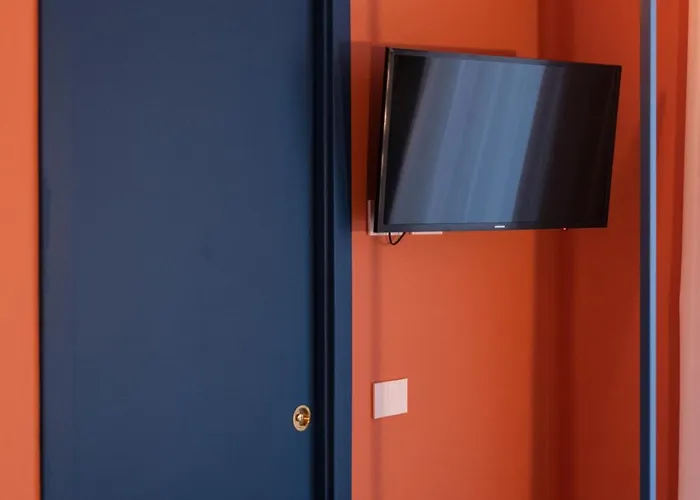 Fontana 16
