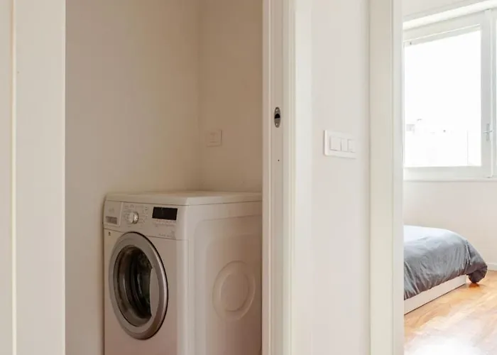 Elegante In Corso Garibaldi