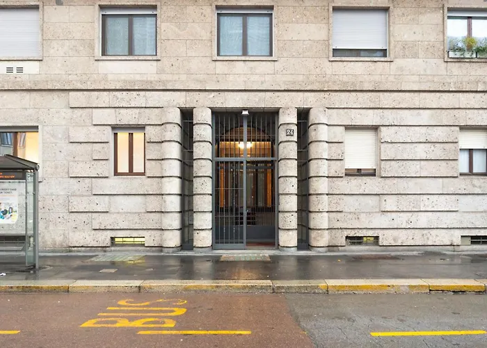 Luxury Flat - Wifi, Ac, Walk To Brera & Duomo Apartment *