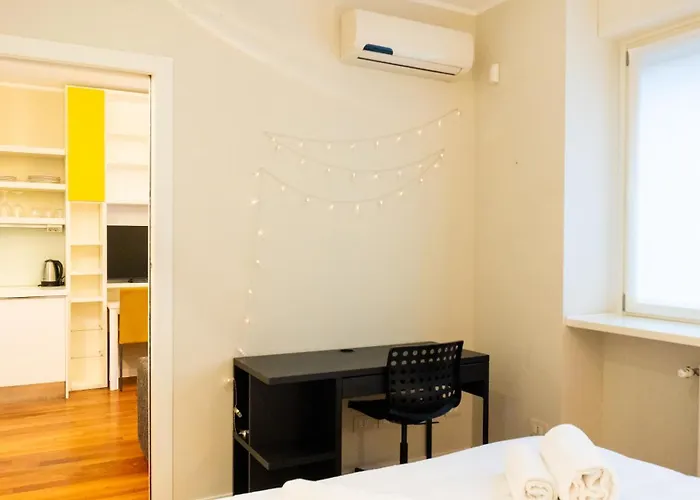 Luxury Flat - Wifi, Ac, Walk To Brera & Duomo Apartment *