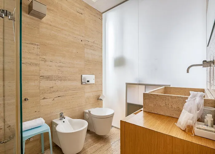 One Bedroom In Brera Daire