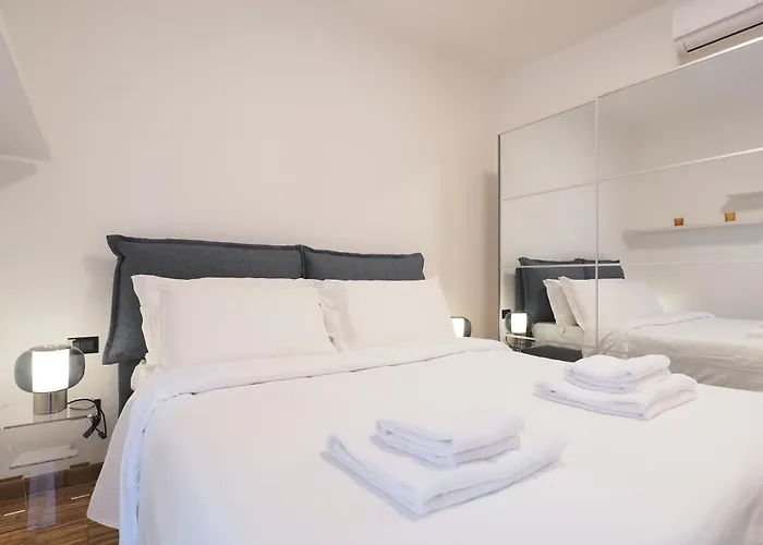 Arco Della Pace Charming * Milano