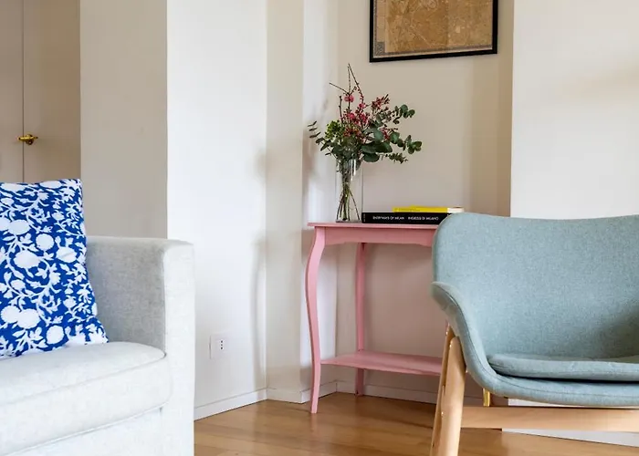 Large & Comfy - A Few Steps From The Duomo Apartment Mailand