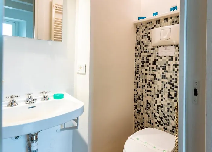 Large & Comfy - A Few Steps From The Duomo Apartment Mailand