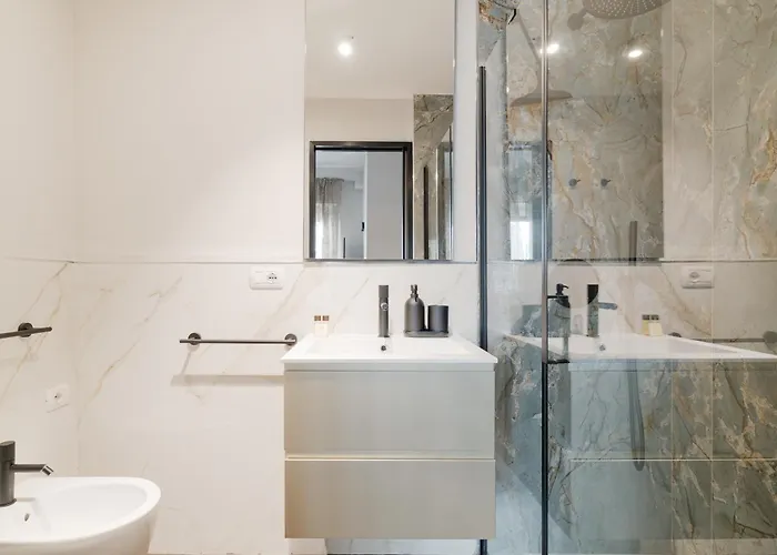 Appartement Cadorna - Rasori - Ampio Trilocale Di Design Milaan