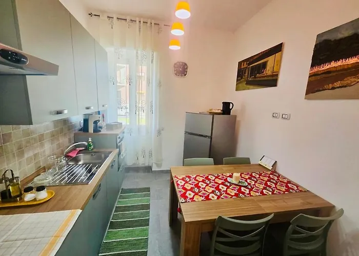 Tolstoi 83 Appartement
