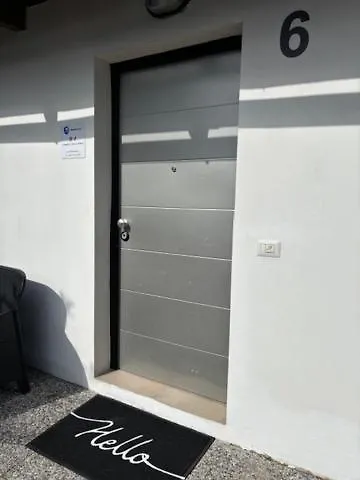 Apartman Mambo House