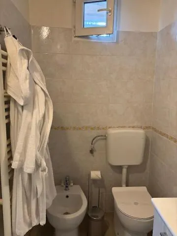 Mambo House Apartman *