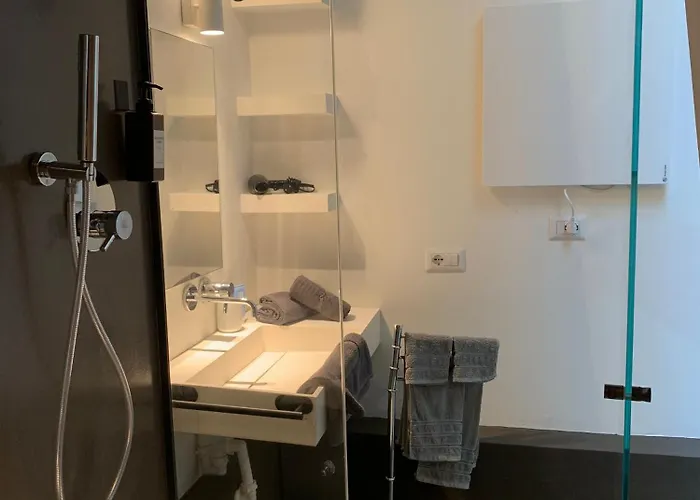 Apartment Torricelli 10 *