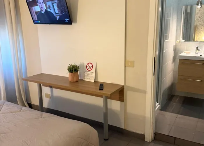 New H Marte 81 Milan