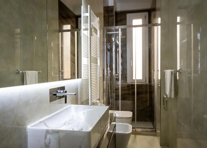 La Casa Di Gylda - San Siro 2br Design - Walk To Stadium & M5 דירה *