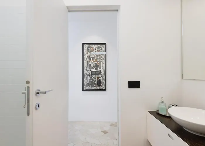 Easylife - - Schiaparelli 2 - Milán