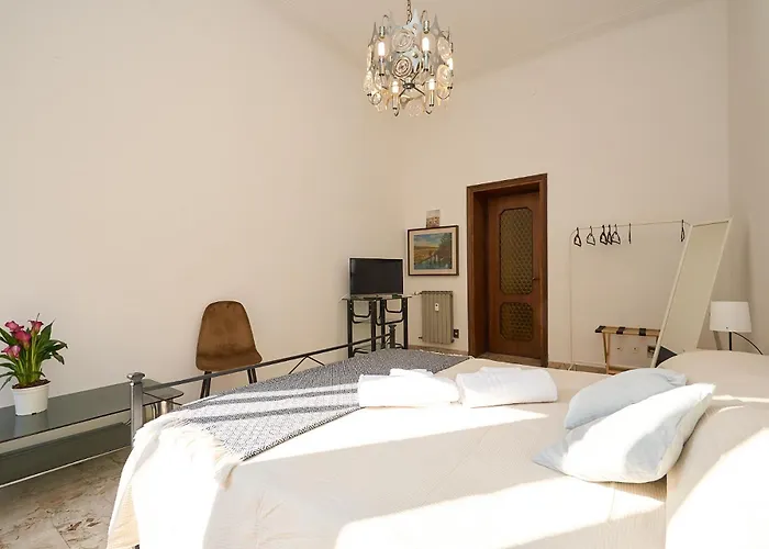 Vintage House - 2 Minutes Walk From Station 公寓 米兰