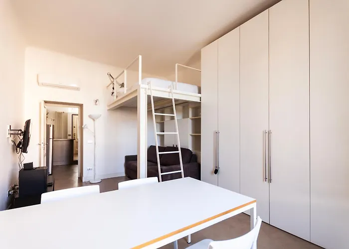 Youhosty - Navigli View Apartamento Milão