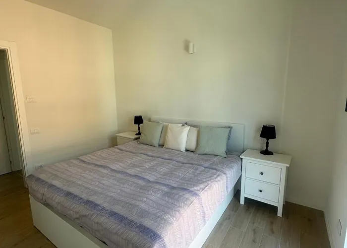 Panorama - Luminous With Private Garage Lejlighed