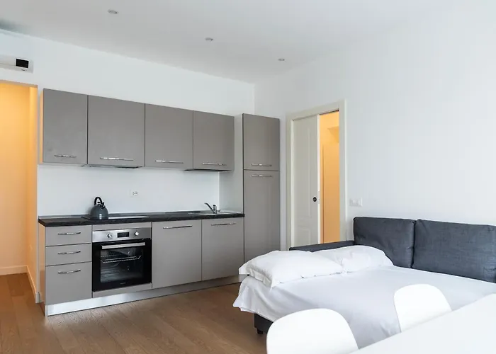 Youhosty - Gioia Large Διαμέρισμα