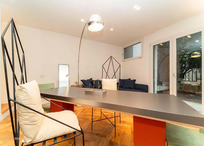 Nivola House, Bilocale Su Tre Livelli E Terrazzo Apartmán *