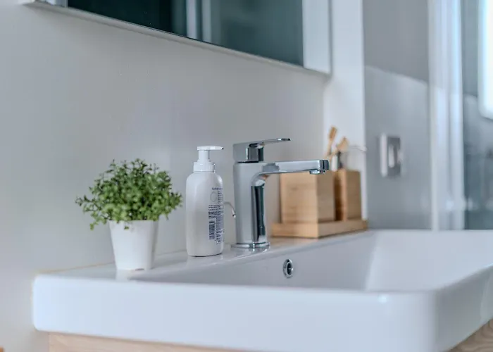 Urban View - Argonne *