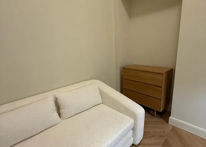 아파트 Luxury Design 1br 1ba High Ceilings *