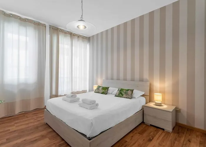 San Siro Stadium 4 Guest Apartment Mailand