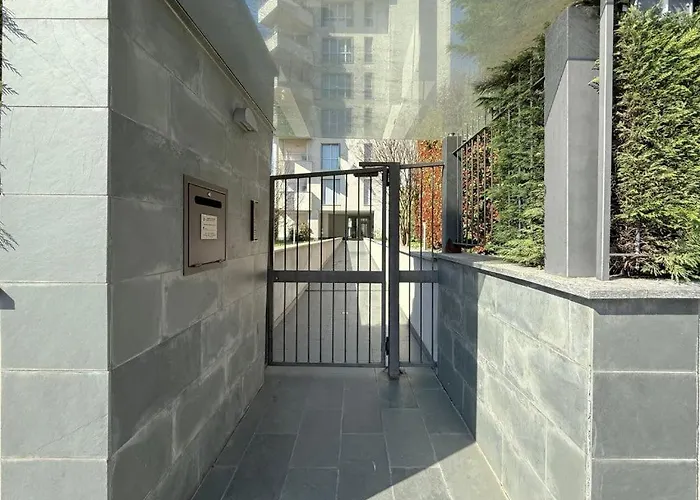 - Not Active Apartment