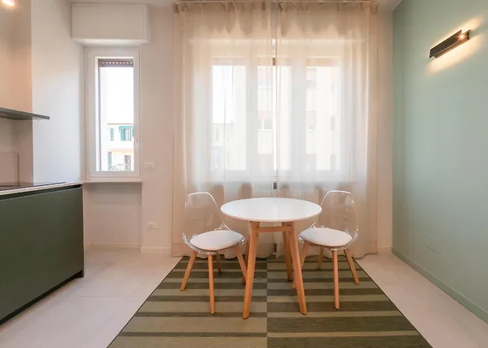 Close To The M3 Metro