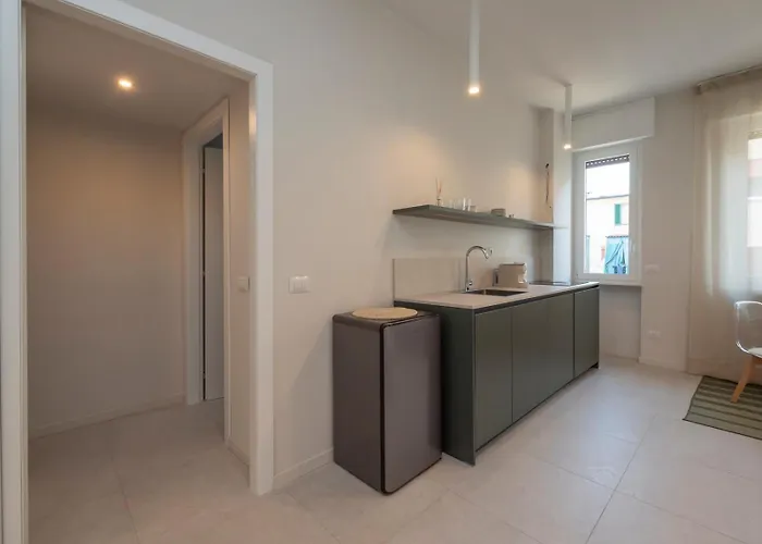 Close To The M3 Metro 公寓 米兰