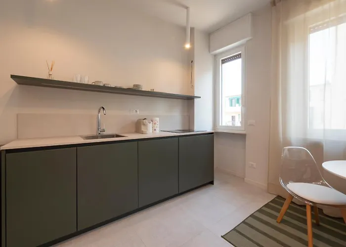 Close To The M3 Metro 公寓