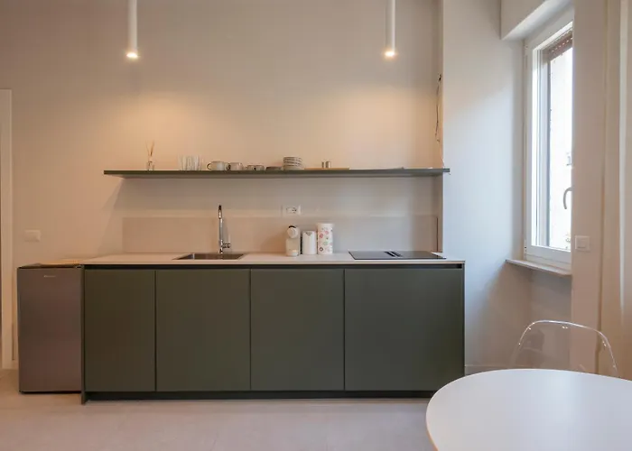 Close To The M3 Metro