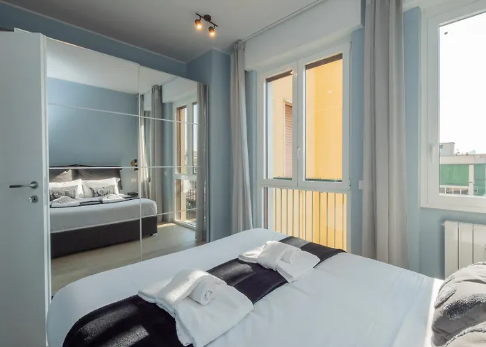 New Two-room A Stone's Throw From The M3 Metro شقة *
