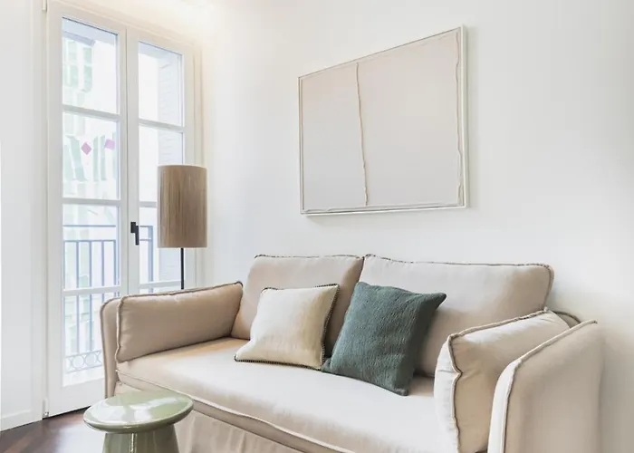 Easylife - - Medici 5 P4s - Duomo Apartman *