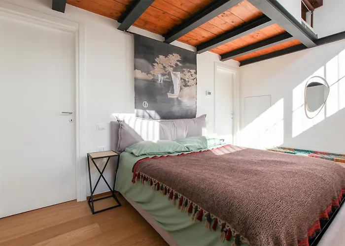 Beautiful Loft Near Navigli Apartmán *