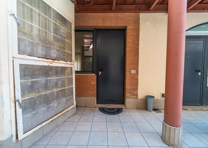 Easy Italy Prada * Milano