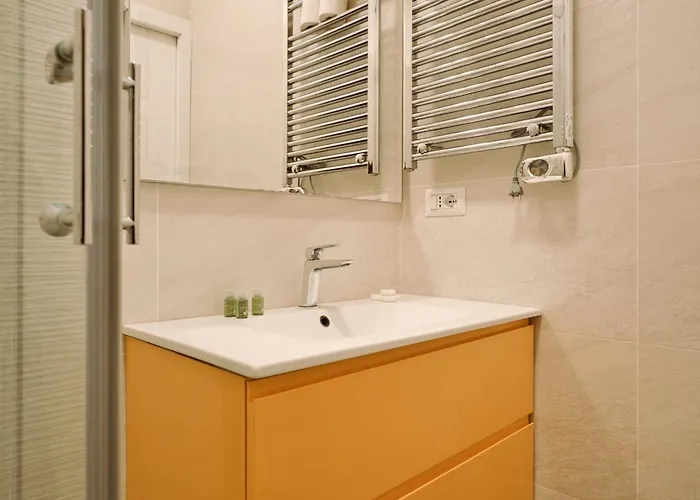 Apartment Domusmi Porta Venezia *