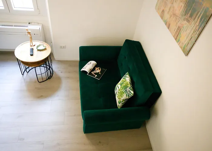 Domusmi Porta Venezia Apartment Milan