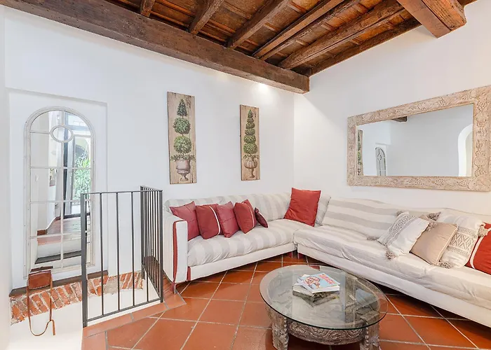 Ethnic-chic, A Due Passi Dal Duomo! *