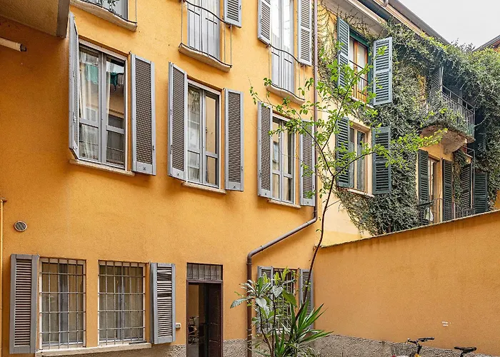 Ethnic-chic, A Due Passi Dal Duomo! Appartamento Milano